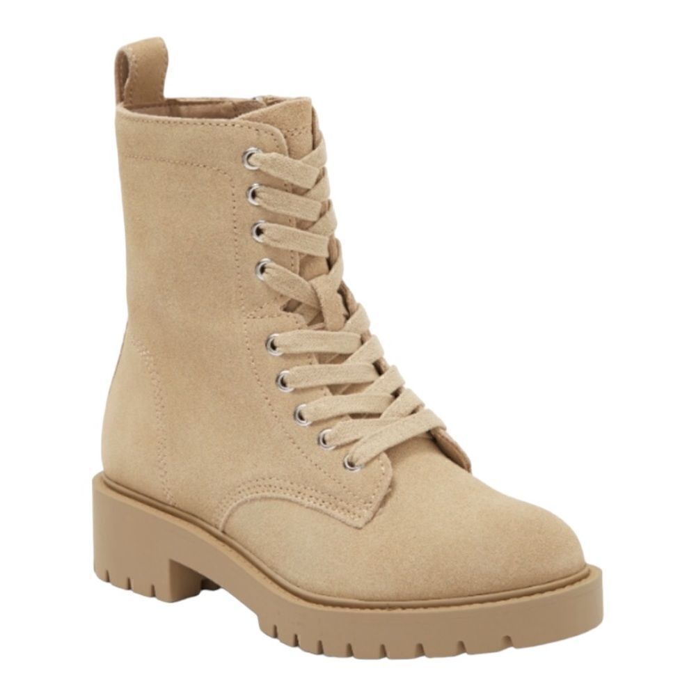 Steve Madden Women’s Checker Lug Sole Combat Boots in the Size 9.5M